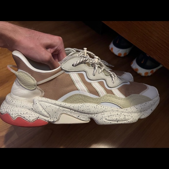 adidas Ozweego (UK Import) Like New Condition - Picture 2 of 3